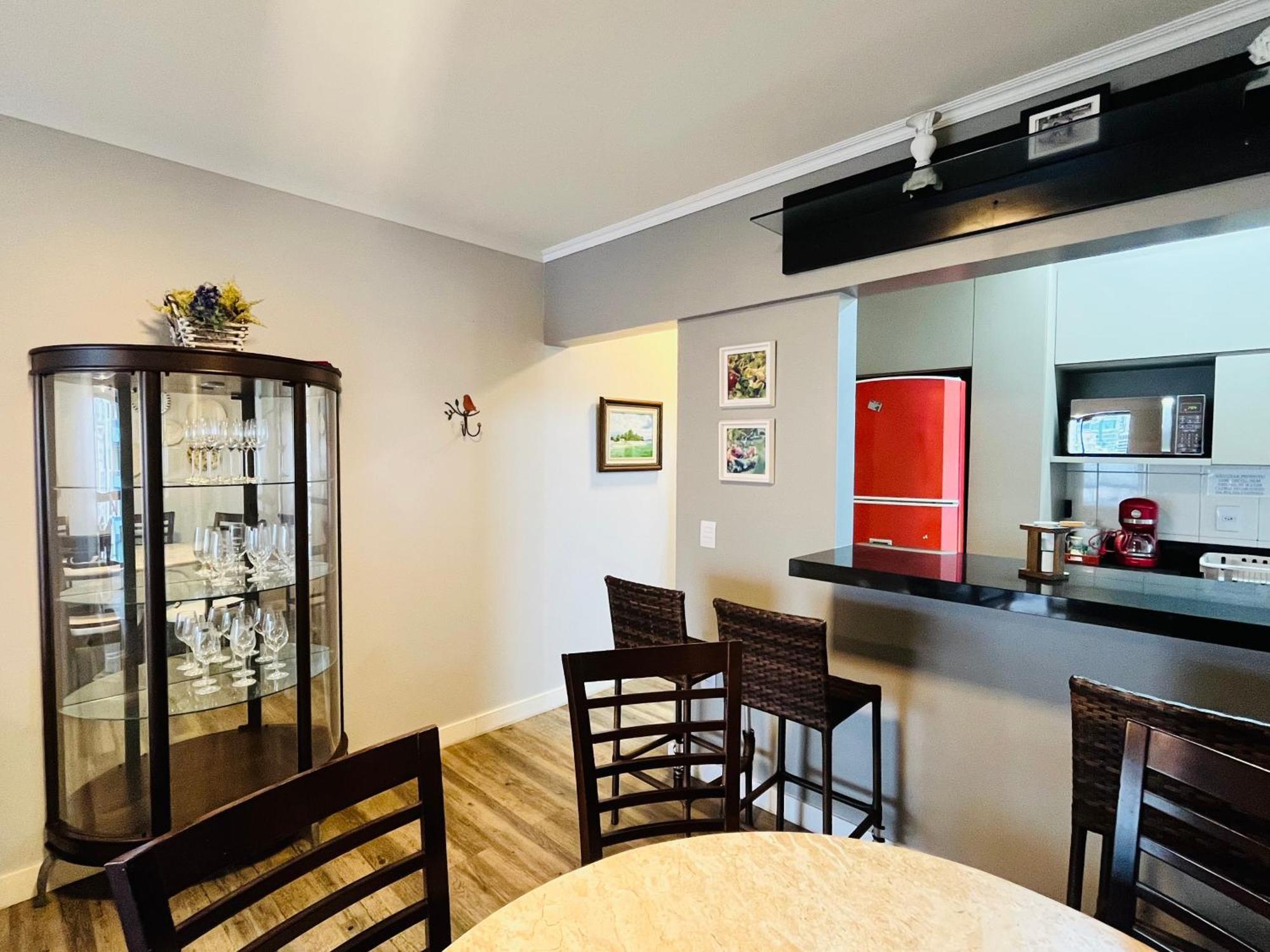 Curta! |128| | Av Brasil Apartamento *